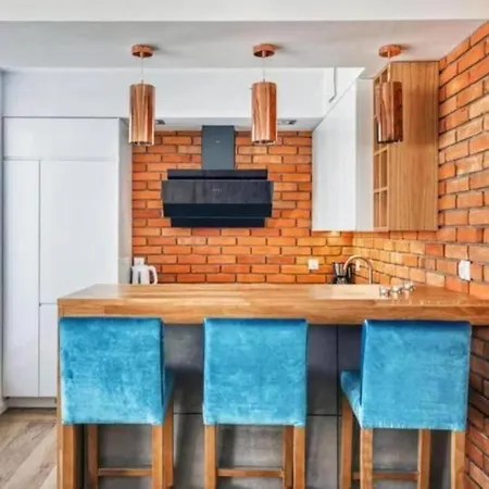 Close-golden - Cozy And Bright - Great Location &swietej Barbary