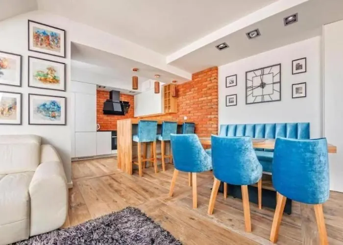 Close-golden - Cozy And Bright - Great Location &swietej Barbary