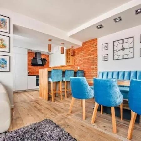 Close-golden - Cozy And Bright - Great Location &swietej Barbary